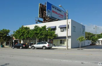 Two office suite with open area, small kitchen/break area in the heart of Antique Row  West Palm Beach. Ideal for interior designed, architect, bout