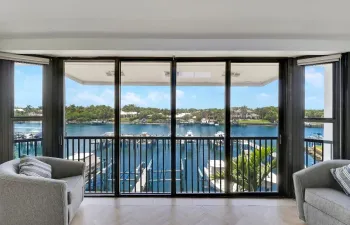 Panoramic Intracoastal Views