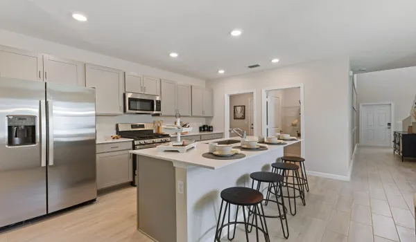 PBH_BrystolatWylder_Columbia_Pic_Kitchen