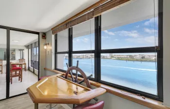 1542 Jupiter Cove #602