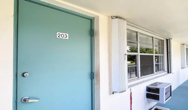 FRONT DOOR/HURRICANE SHUTTERS