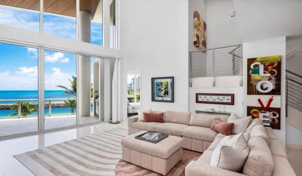 1000 S Ocean Boulevard, 103