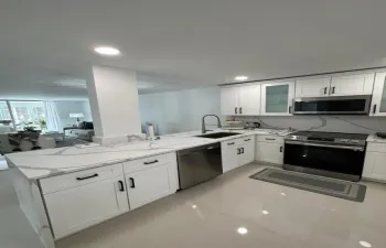 OPEN KITCHEN