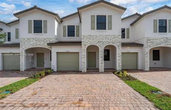 Townhouse For Sale