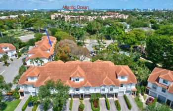 Walk to clubhouse/pool