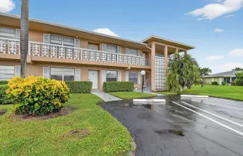 2411 Papaya dr front