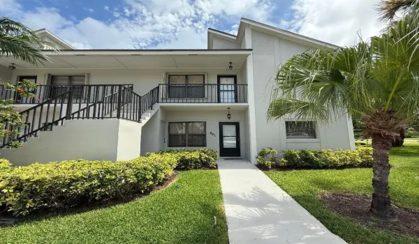 401 Clubhouse Cir Jupiter