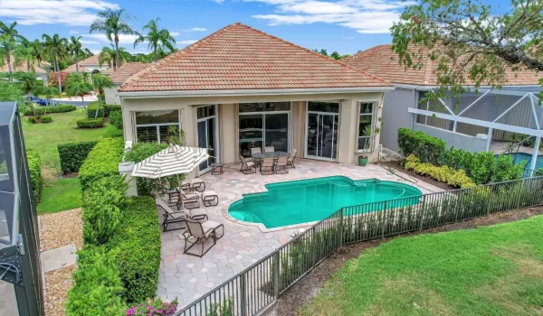 Private Pool in the back
