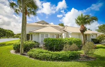 01_5611_SE_Foxcross_Place__mls