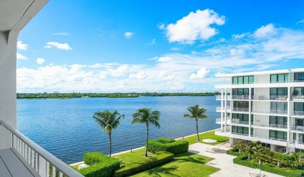 025-2784SouthOceanBoulevard-403S-PalmBea