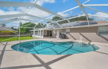 Saltwater chlorinated pool