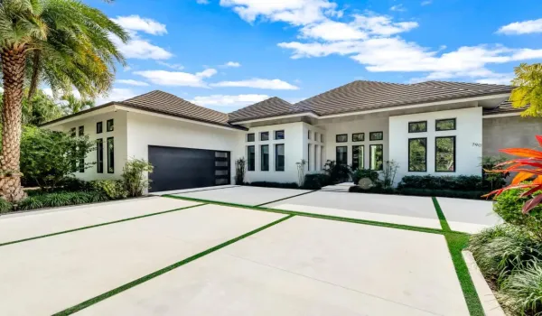 790 Lake Drive-1 - Copy