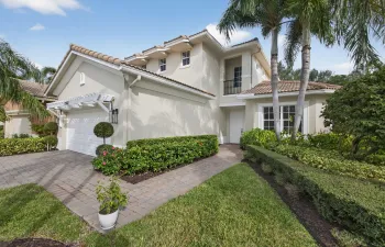 Paloma is a highly desirable gated community centrally located in Palm Beach Gardens. Enjoy a prime location—just minutes from pristine beaches, championship golf, luxury shopping, fine dining, and top-tier tennis and pickleball clubs.