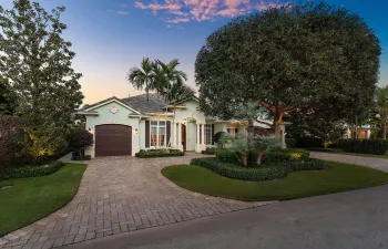 2460_Queen_Palm Road_Dusk_03