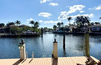 Expansive Waterviews