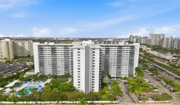 Coral Ridge Towers South