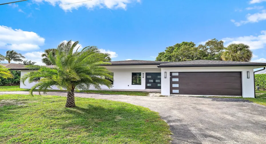 7523 Pine Tree Ln-39
