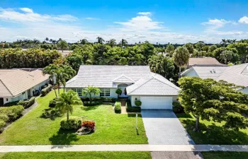 040-4572WhiteCedarLane
