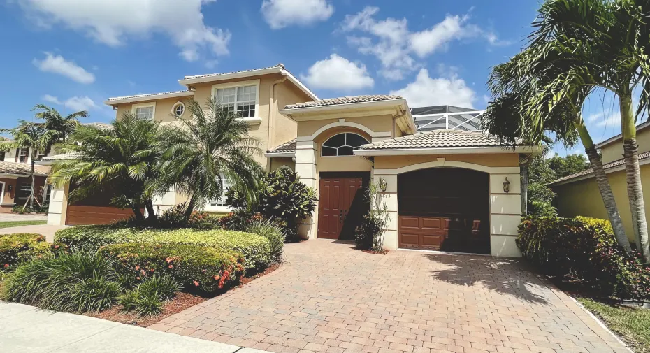 3 car garage