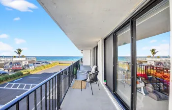 40 Foot Balcony