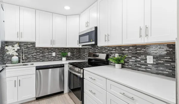 009-141BrittanyF-DelrayBeach-FL-33446-SM