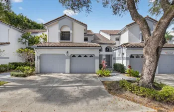 5374 Venetia Court, Apt. E