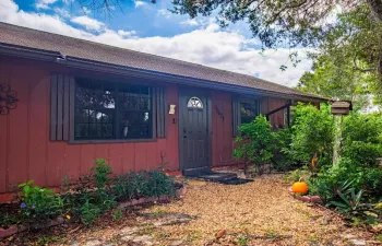 1762 30th Rd N-18