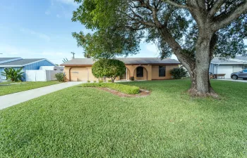 3753CoelebsAvenue-13
