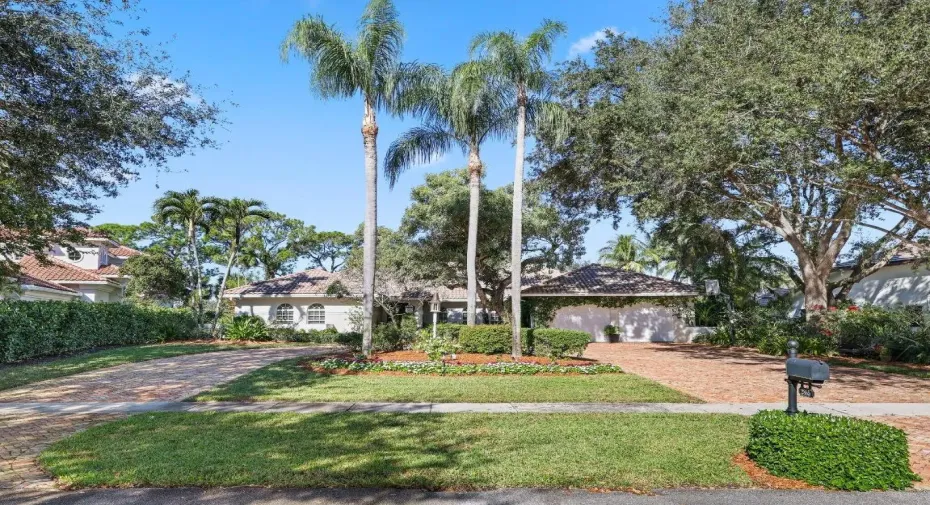 2865 Banyan Boulevard Cir - 3.jpg-SMALL