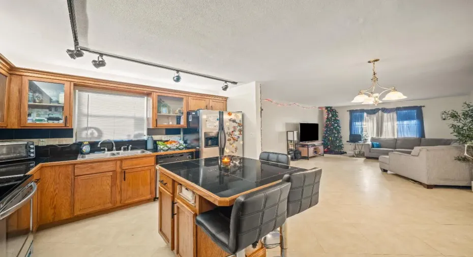 Kitchen/Living Room