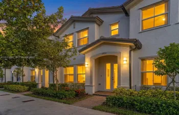 Townhouse For Sale