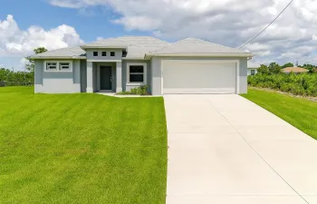 FRONT HOUSE