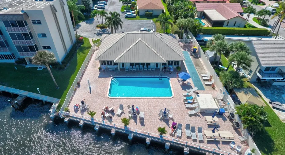 Pelican View of Snug Harbor on the ICW