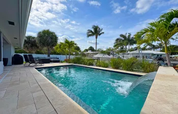 Beautiful new heated pool and custom Travertine Patio
