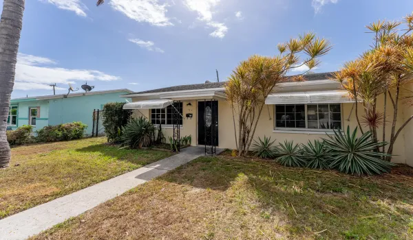 Woolf Realty_137 N 34th (3 of 23)