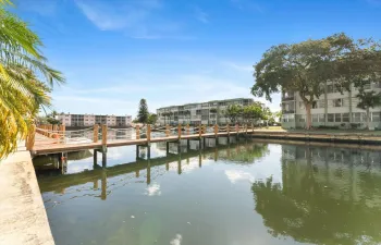 Common area dock