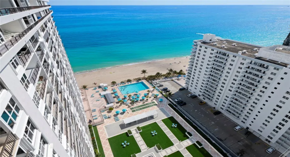 Direct ocean views from balcony.