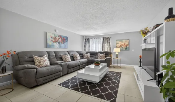21-web-or-mls-Pics_606