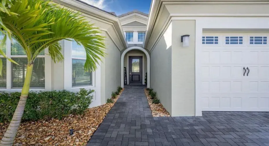 15557 Goldfinch Circle