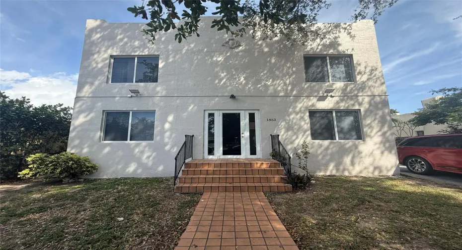 Pic 1