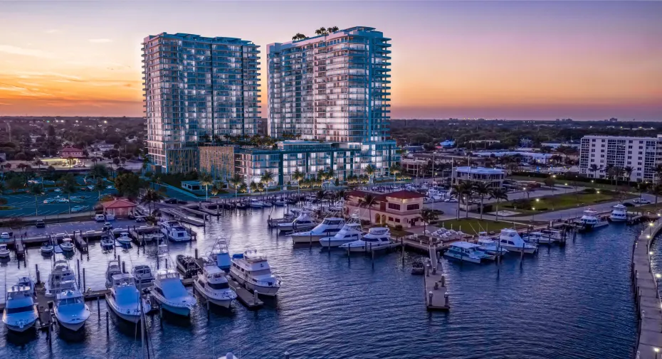 NAUTILUS 220 TWILIGHT VIEW