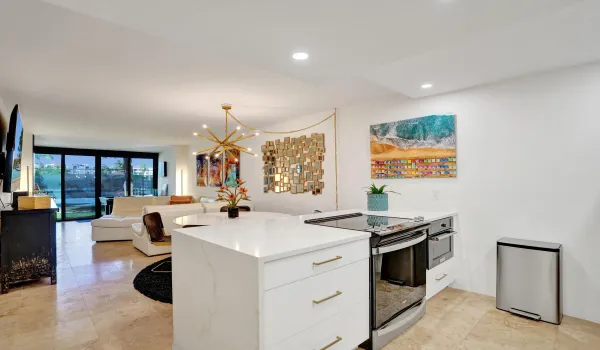 Condo For Rent in Delray Racquet Club