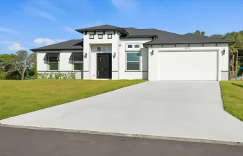 1.Modern Curb Appeal Goals