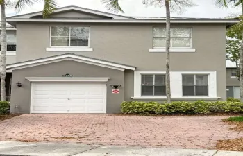 2309 Shoma front garage