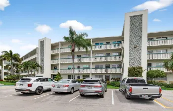 Oakridge U Luxury Hi-Rise