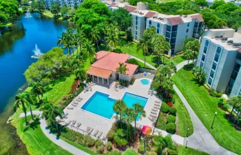 Excellent Delray Beach Location.