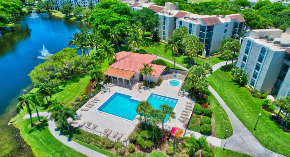 Excellent Delray Beach Location.