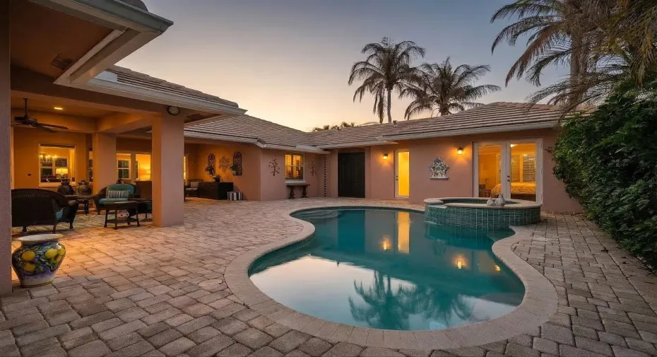 Courtyard Pool and Spa