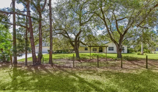16244 Downers Dr E The Acreage-large-053