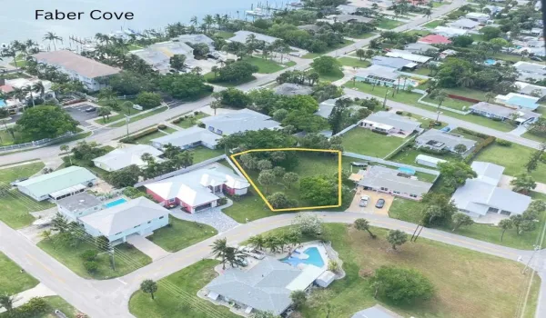 Aerial Photo Lot lines are not accurate.
